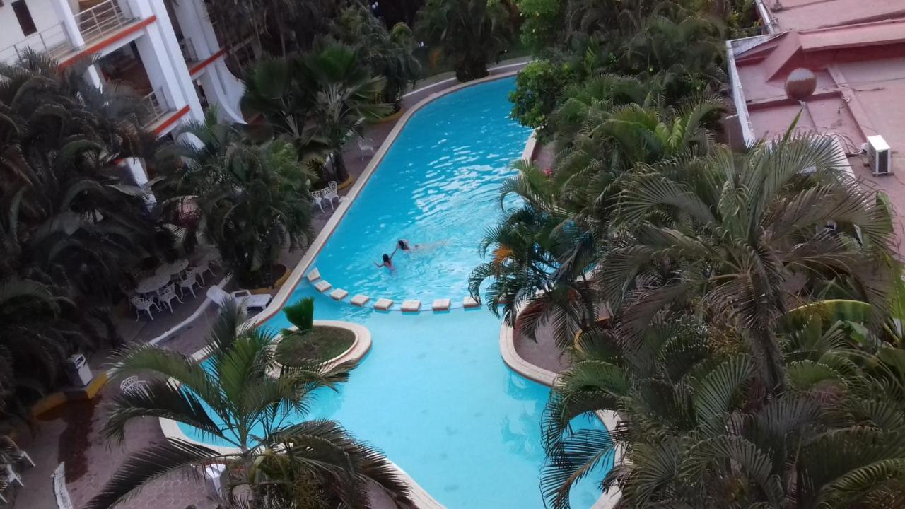 Готель Delfin Playa Azul Ласаро-Карденас Екстер'єр фото